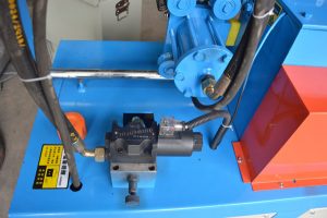 hydraulic cutting device of GT4-14D automatic rebar straightening and cutting machine