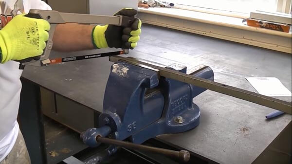 Cutting rebar online